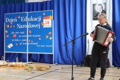 Szkolny koncert z okazji Dnia Edukacji Narodowej